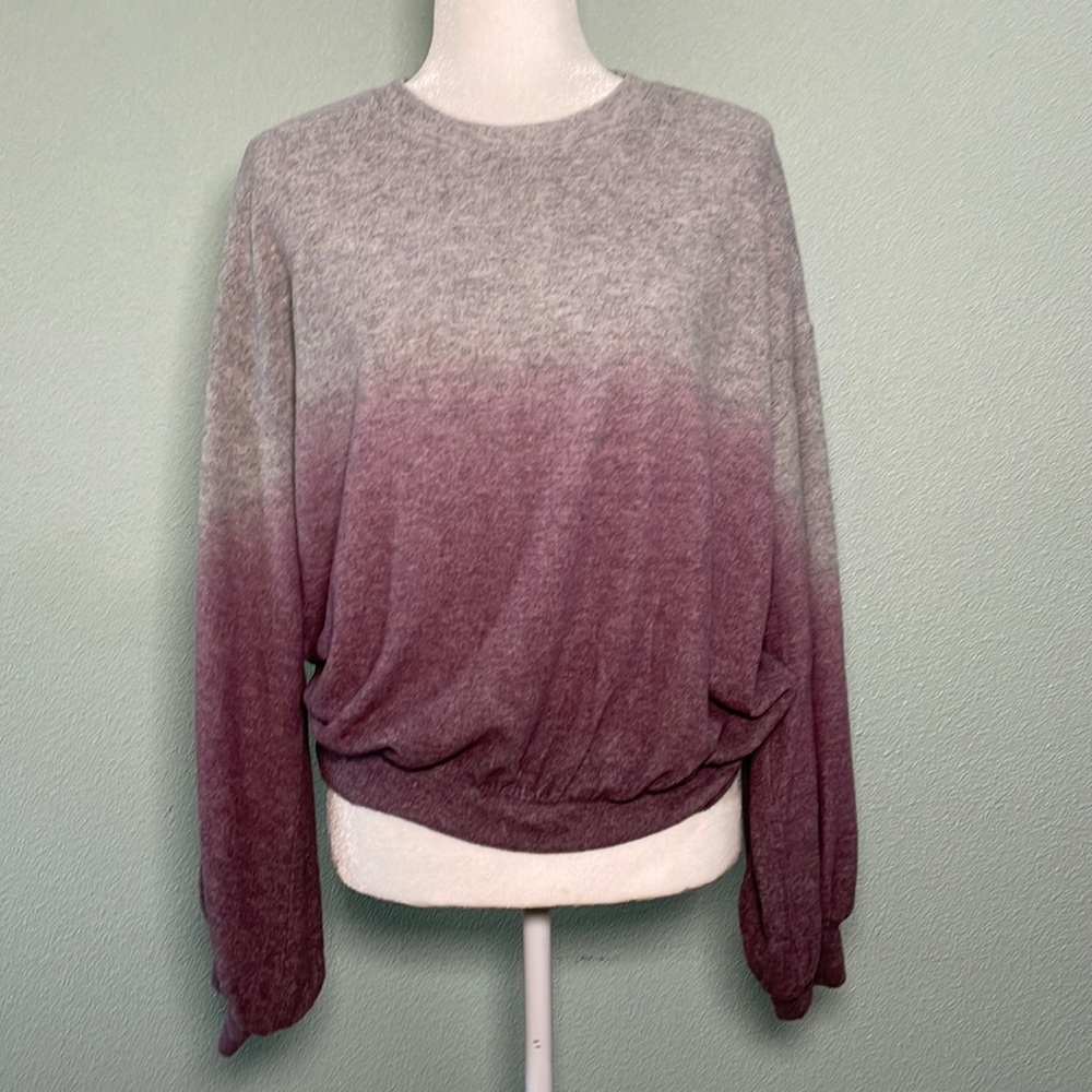 Ady P Two Tone Gray Long Sleeve Active top